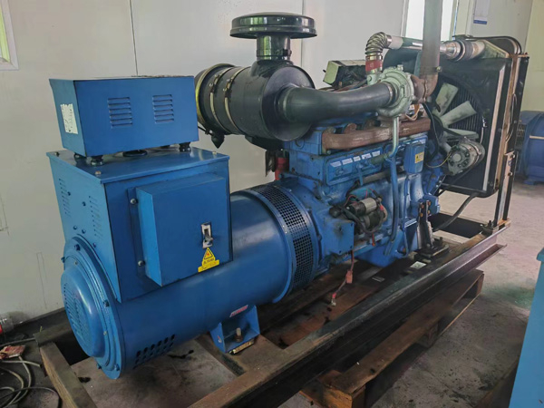 裕安100kW柴油发电机组使用多级机油有哪些优缺点？